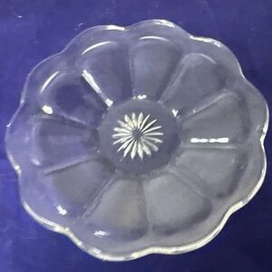 VTG Heisey Glass Old Williamsburg Pattern Scalloped Butter Dish 5 1/2"